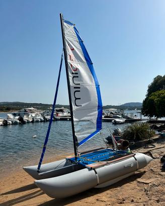 Minicat 310 catamarano gonfiabile