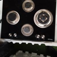 piano cottura moderno  a gas