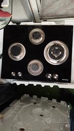 piano cottura moderno  a gas