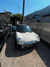 AUTO INCIDENTATA