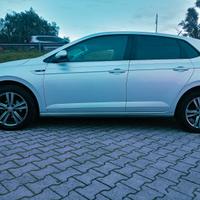 wolkwagen polo 1.o mpi 80 cv 2020