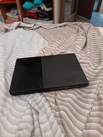 PS2  + 2 controller + cavi originali  