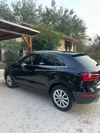 Audi Q3  Restyling S-tronic Business