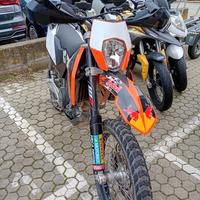 KTM 690 enduro