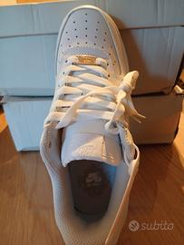 scarpe sneakers