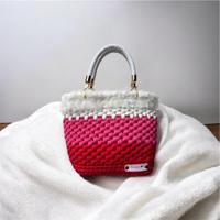 Borsa handmade sfumata con manici in ecopelle