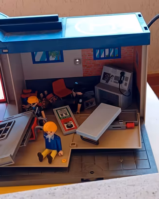  play mobil stazione di polizia 