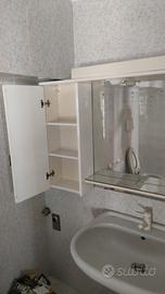 mobiletto bagno+ specchio 