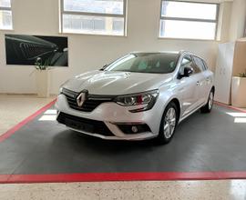 Renault Megane Mégane Sporter dCi 8V 110 CV EDC En