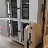 Attrezzatura da lavanderia e ristorazione bar