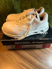 Scarpa UPower, taglia 37