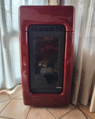 Termo stufa a pellet Edilcamin Meg 24 kw