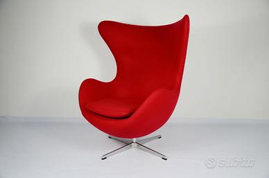 Poltrona Design. Modello Egg  Chair