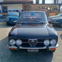 Alfa Romeo Giulia Nuova Super 1300