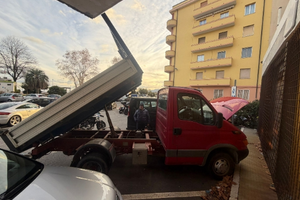 Camion iveco daily 3.0hp ribaltabile