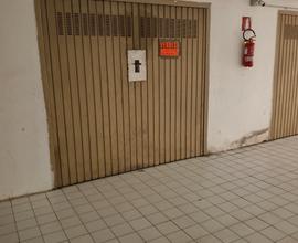 Box garage