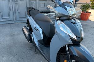 Honda SH 300 i