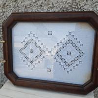 vassoio decorativo con ricamo 