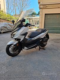 Honda Forza 125 abs