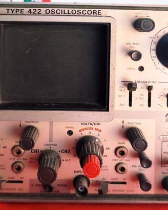 oscilloscopio Tektronix Type 422 