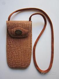 Porta occhiali da collo in pelle MAGELLANO