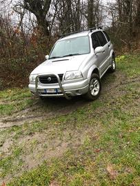 Suzuki grand vitara 4x4 2.0 tdi