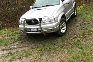 Suzuki grand vitara 4x4 2.0 tdi