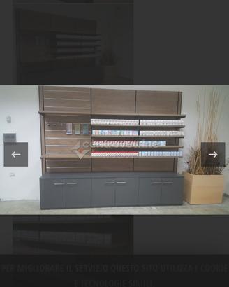 scaffale tabaccheria 