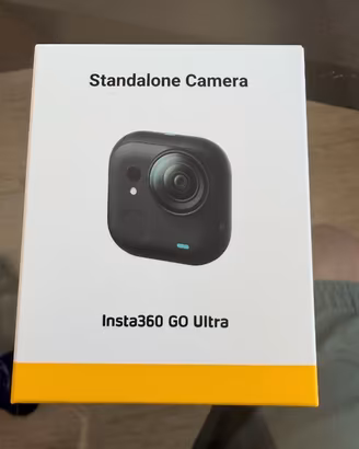 Insta360 GO mega pack + Ultra Case subacqueo NUOVA