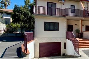 Villetta a schiera angolare