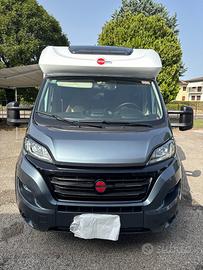 Camper semintegrale burstner Ixeo twenty