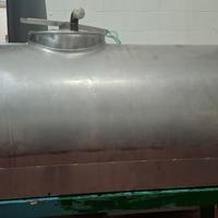 Cisterna orizzontale in acciaio inox per olio