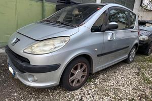 PEUGEOT 1007 FUORI TUTTO!!!!!!!!!DIESEL
