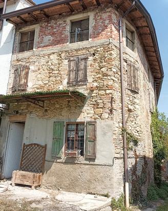 Rustico a Torre di Traversetolo 