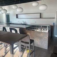 Locale bar arredato e pronto