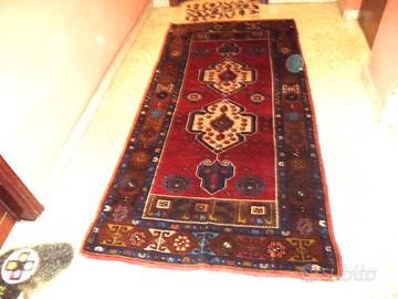 Tappe to caucasico (Kazak)