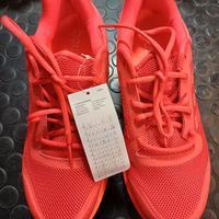 scarpe sportive