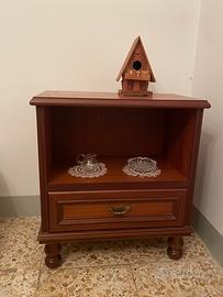 Mobiletto per camera da letto