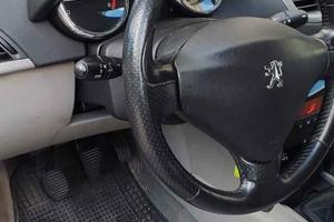 Peugeot 207 1.6  TDI 