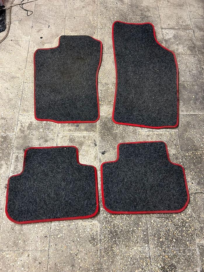 Set of 4 custom-made rubber mats - El Toro - Alfa Romeo 147 2000-2010, Hatchback