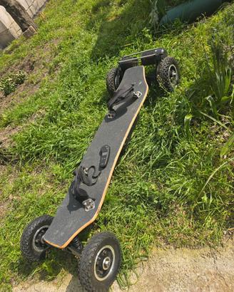 skateboard  elettrico  off road 45km/h