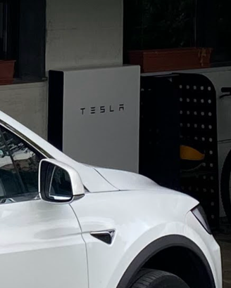 tesla powerwall 2, gateway, inverter solaredge
