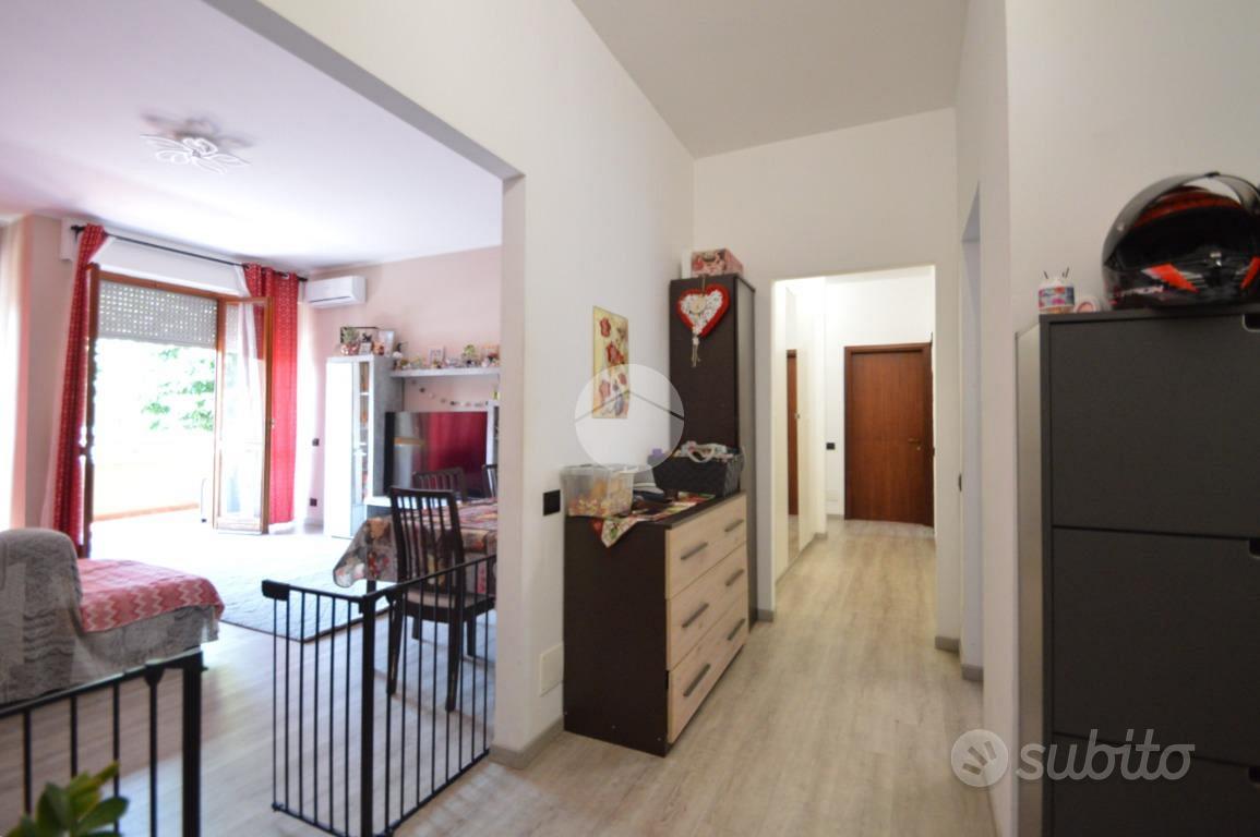 Apartment in Agrate Brianza, Morosina - Altro