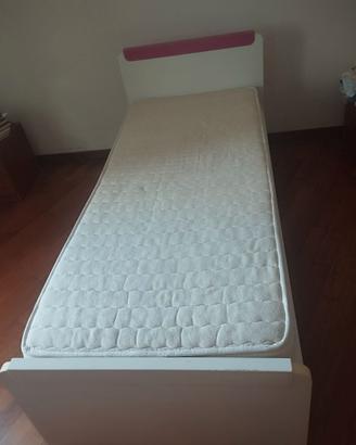 Letto singolo, sia struttura che retei. Legno mass