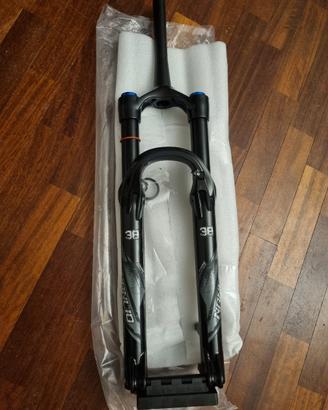 Forcella MTB DH 38x180 29"