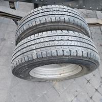Ruote posteriori per Nissan NT500 3.0 Diesel del 2