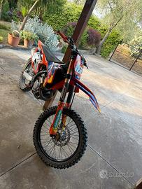 KTM 250 4T