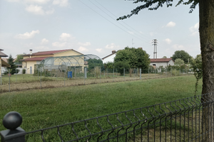 Magazzino con terreno