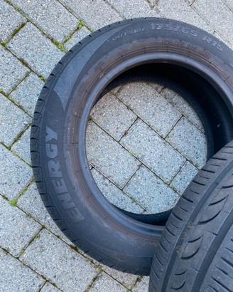 Pneumatici 175/65 R15 84T