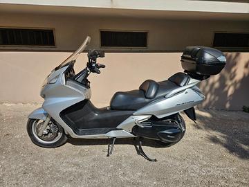 Honda silver wing 600
